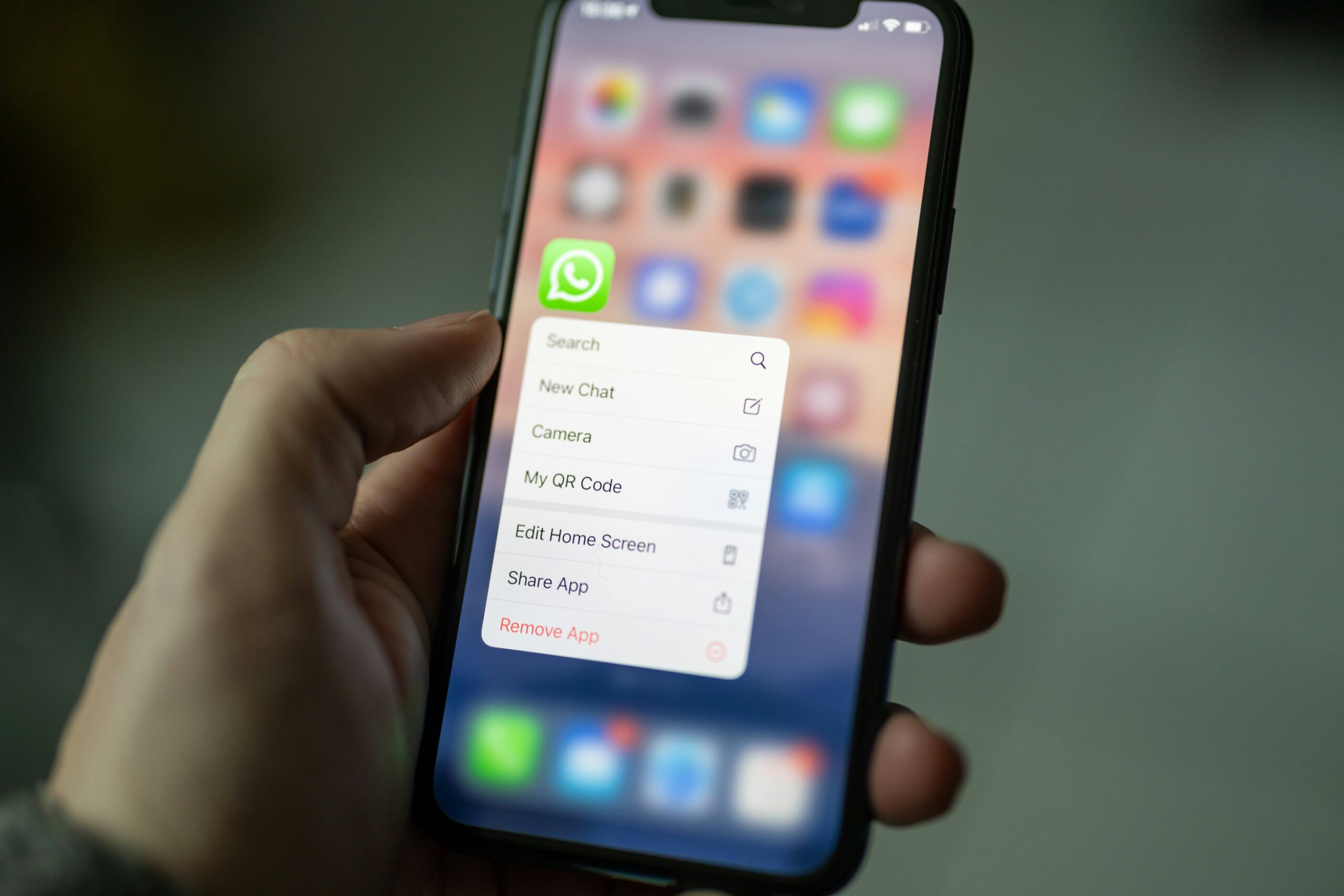 Sua empresa perde pacientes por WhatsApp sem resposta. E voce nem sabe.